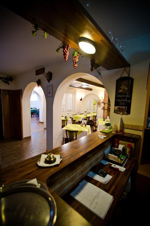 Penzion U Kraliku Kurdejov Exterior photo